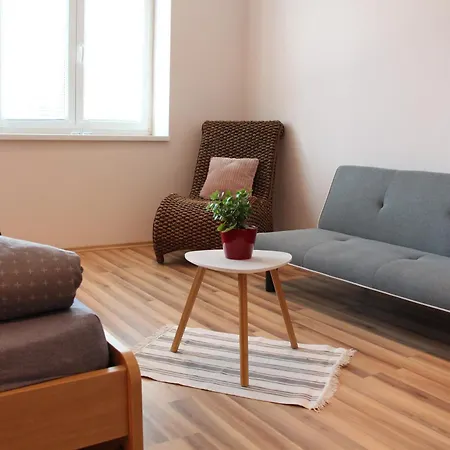 アパート Horsky Vyhlad タトランスカ・ ロムニツァ